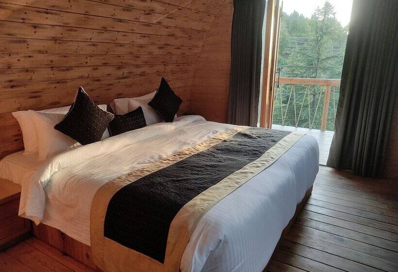 אתר נופש Clarks Exotica Rajgarh