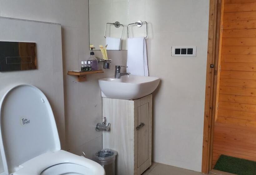 אתר נופש Clarks Exotica Rajgarh