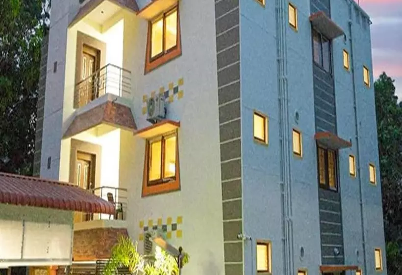 تختخواب و صبحانه Fabescape Queens Paradise