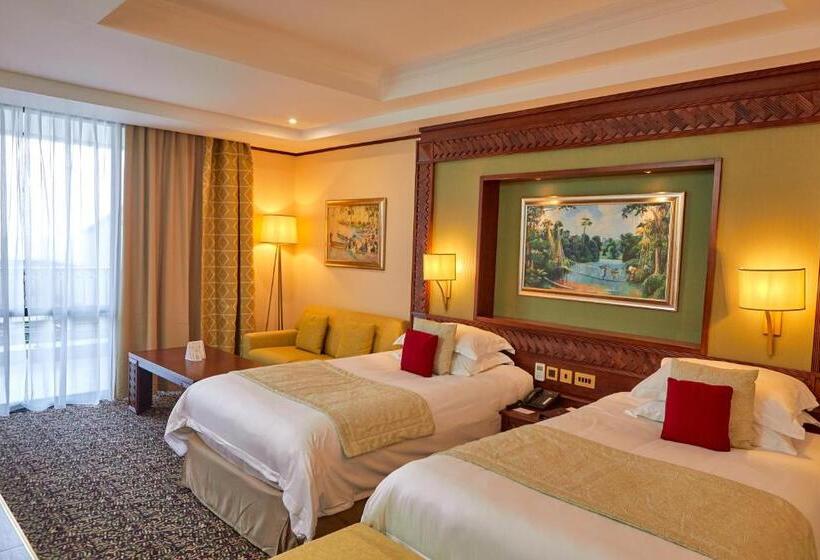 Отель Goma Serena