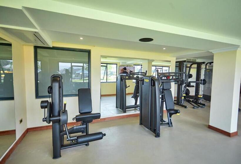 Отель Goma Serena