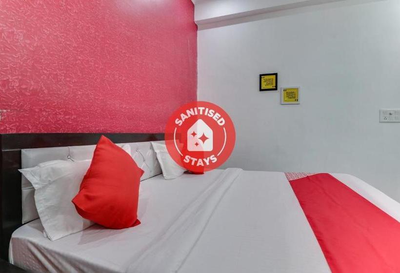 בית מלון כפרי Oyo 79428 Saanj Bnb