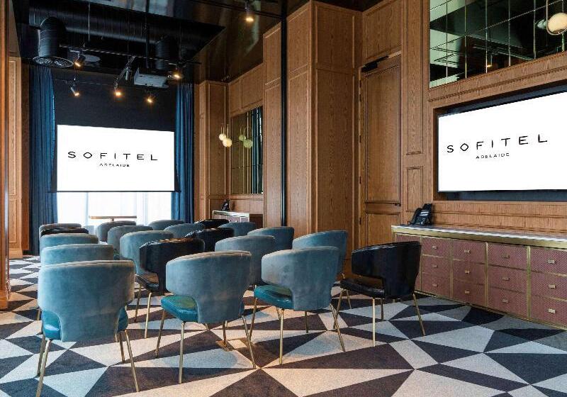 فندق Sofitel Adelaide