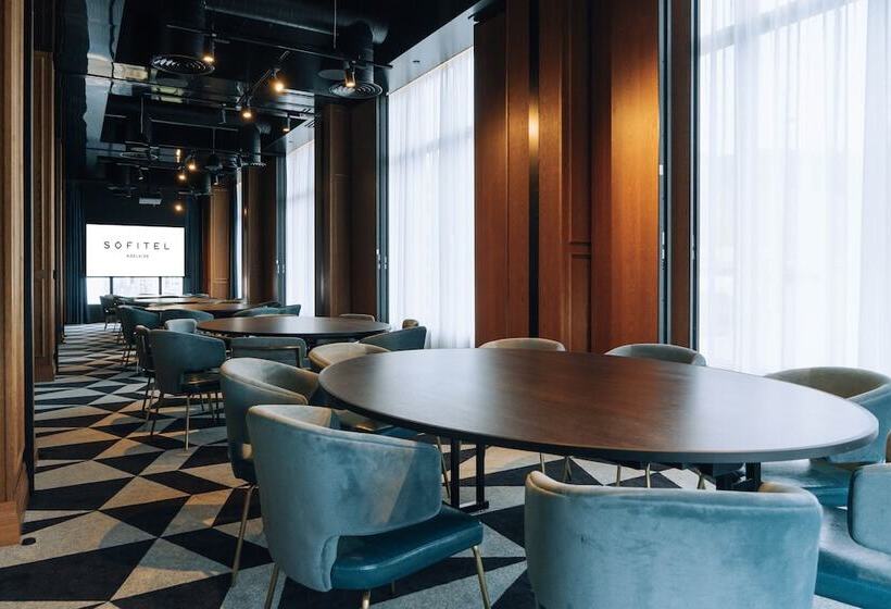 فندق Sofitel Adelaide