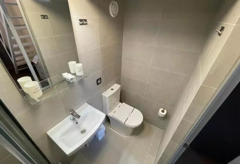 Lift Hotel Boutique