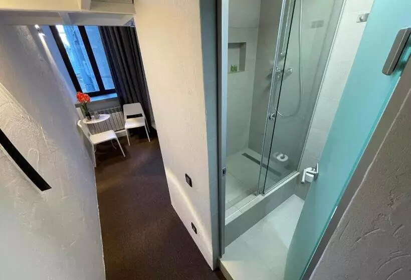 Lift Hotel Boutique
