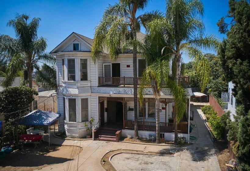 فندق على الطريق Mariachi Plaza