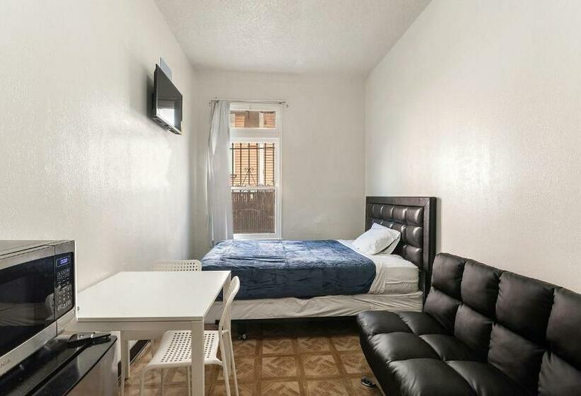 فندق على الطريق Mariachi Plaza