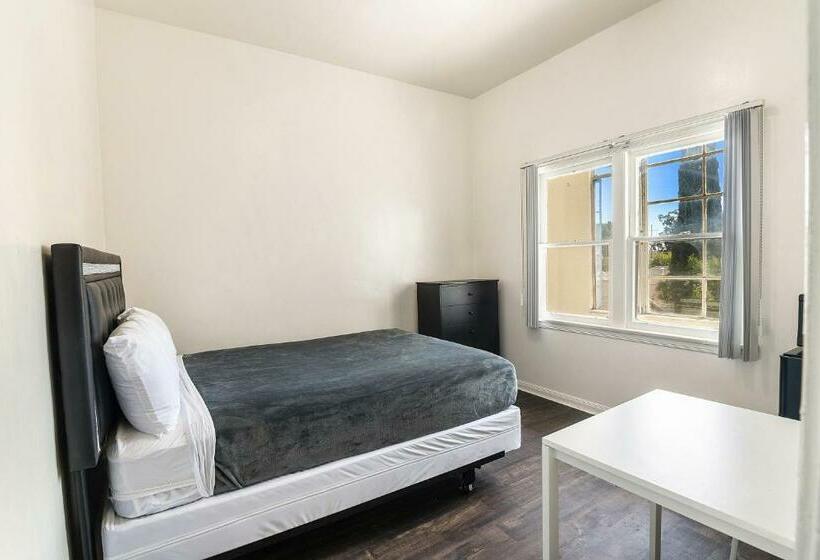 فندق على الطريق Mariachi Plaza