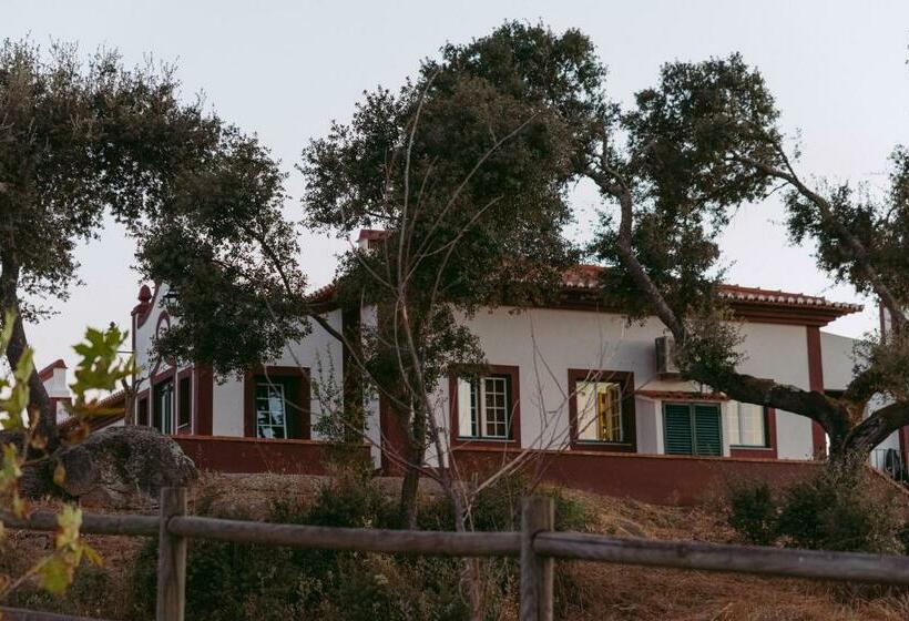 منتجع Herdade Da Caniceira