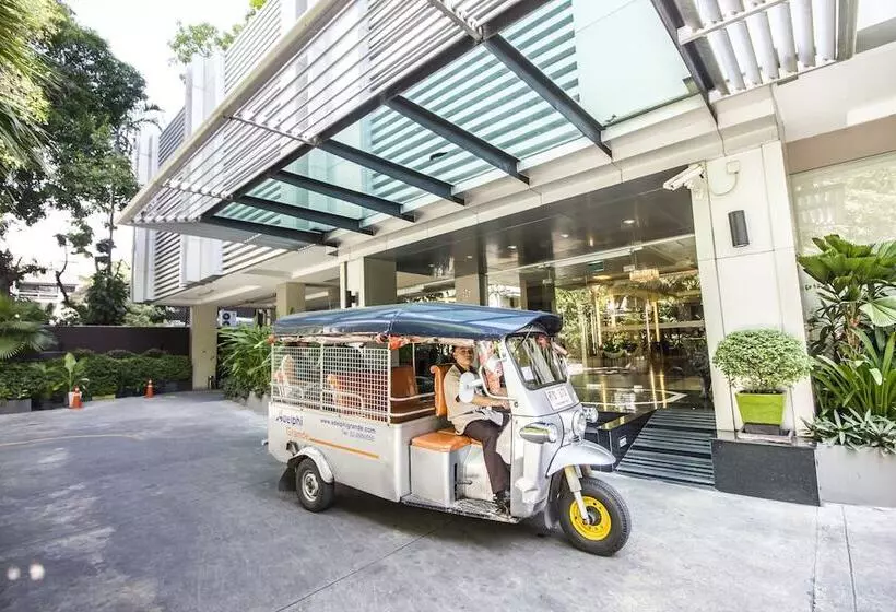 Adelphi Grande Sukhumvit