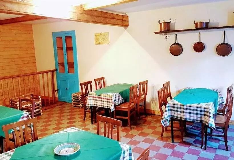 تختخواب و صبحانه Albergo Diffuso Borgo Santa Caterina Vintage