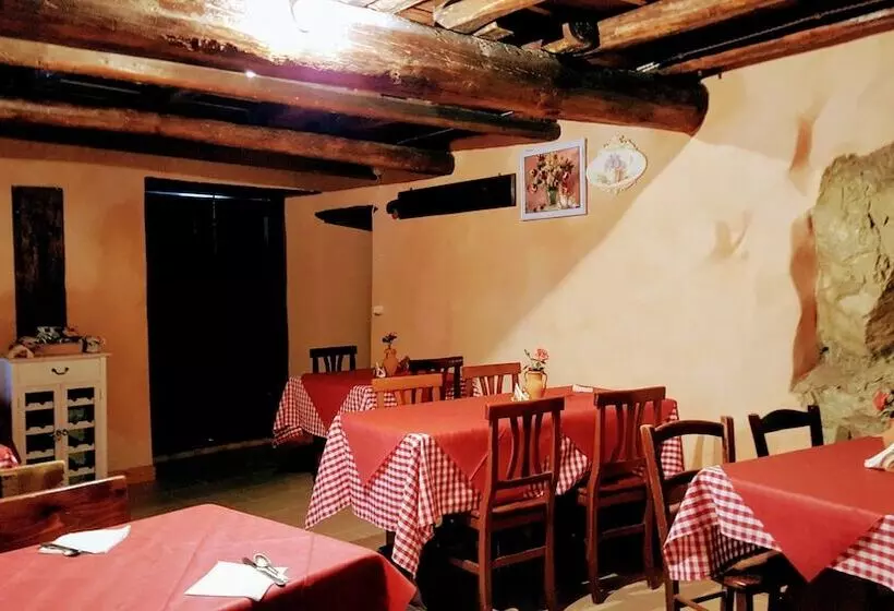 تختخواب و صبحانه Albergo Diffuso Borgo Santa Caterina Vintage