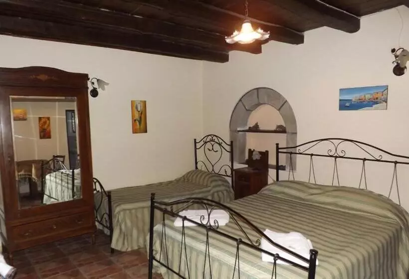 تختخواب و صبحانه Albergo Diffuso Borgo Santa Caterina Vintage