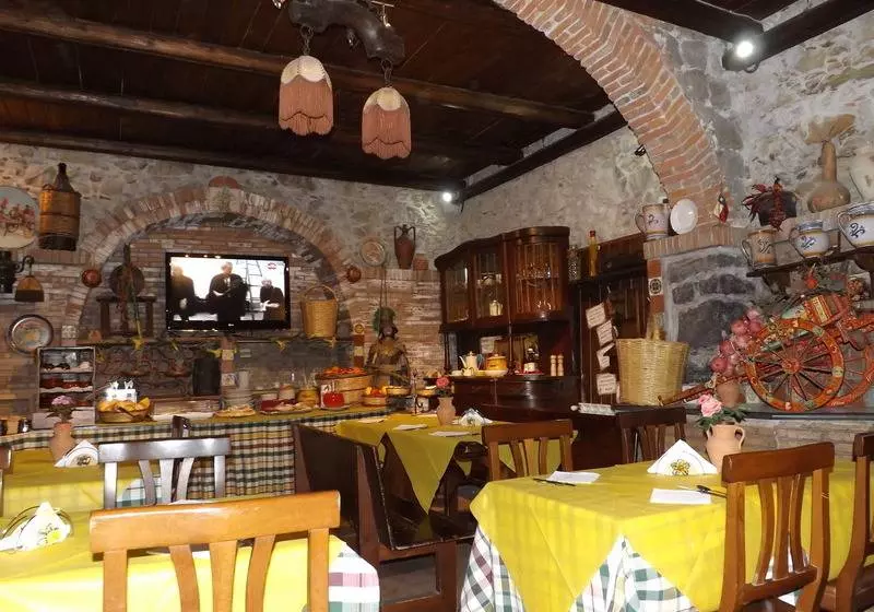 تختخواب و صبحانه Albergo Diffuso Borgo Santa Caterina Vintage