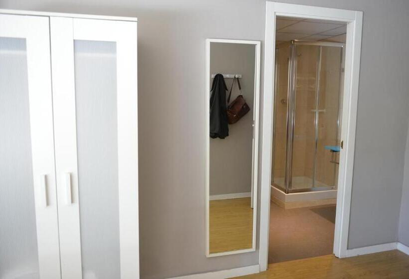 تختخواب و صبحانه Md Modern Hotel Jardines