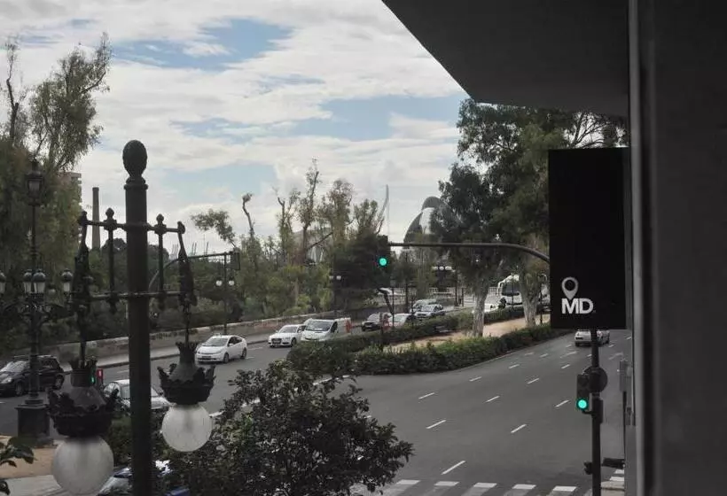 مبيت وإفطار Md Modern Hotel Jardines