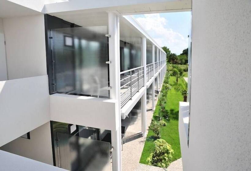 בית מלון כפרי Eden Park Pau Est, Avec Piscine