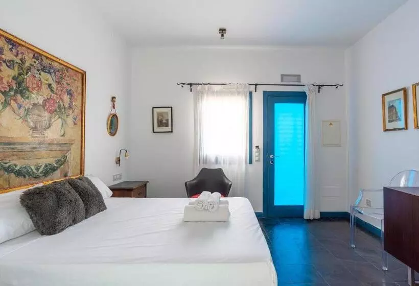 호텔 Albaicín   Auto Check In