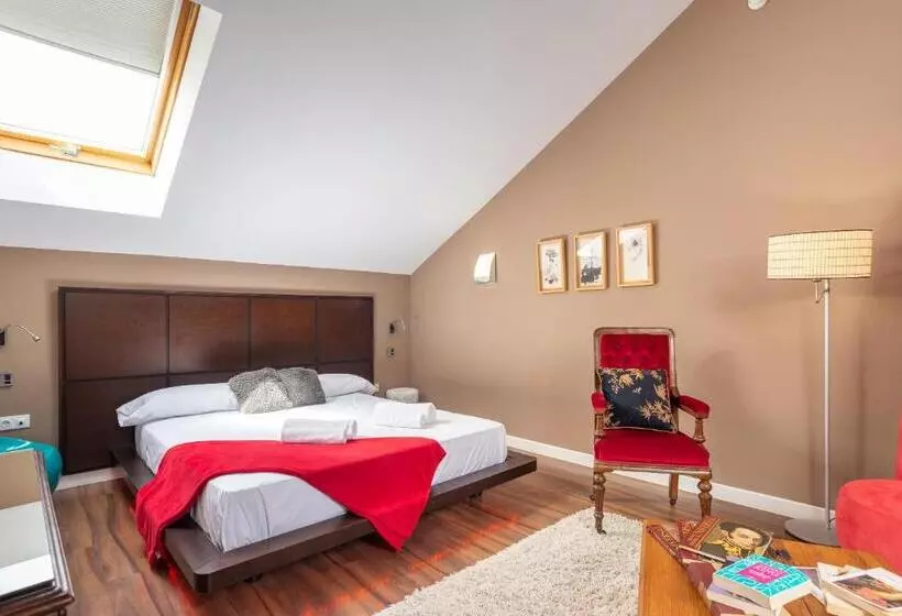 호텔 Albaicín   Auto Check In