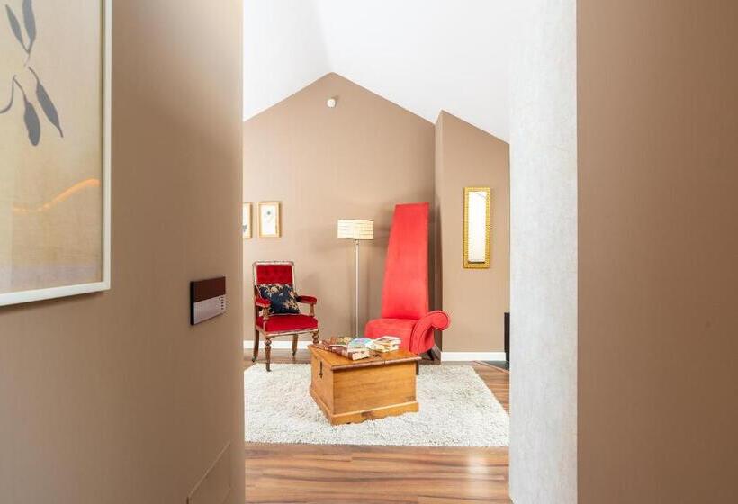 호텔 Albaicín Auto Check In