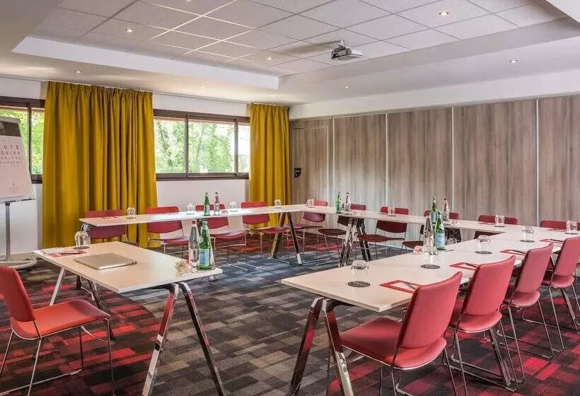 Отель Cabot Bordeaux Mgallery Collection