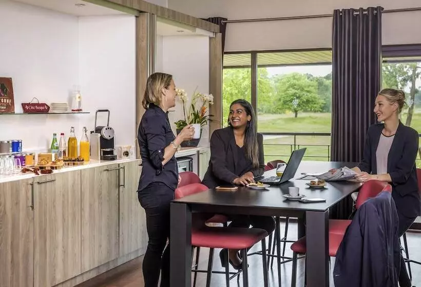 Отель Cabot Bordeaux Mgallery Collection