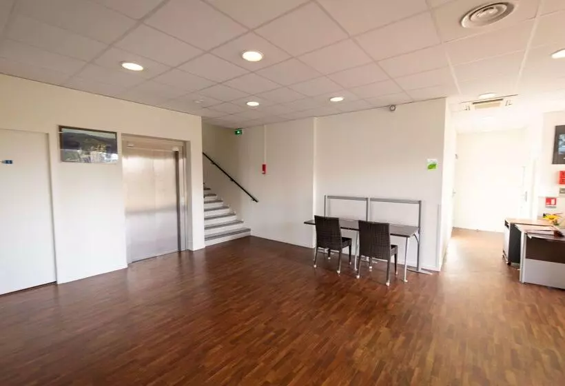 Hotel Campanile Narbonne A9/a61