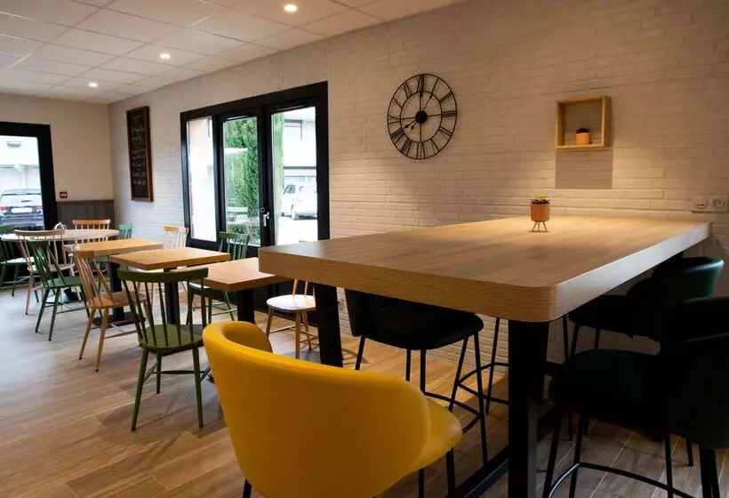 Hotel Campanile Narbonne A9/a61