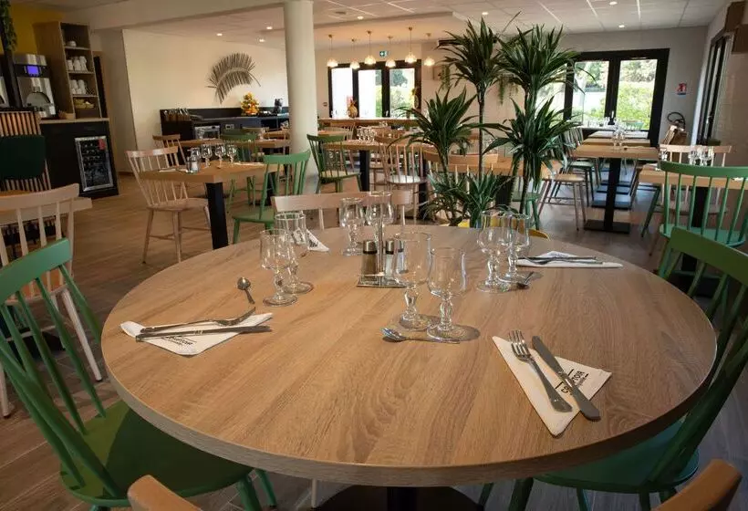 Hotel Campanile Narbonne A9/a61