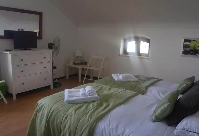 Hotelli Casa Deixa O Resto Guesthouse