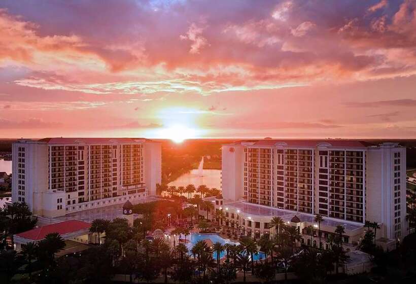 Отель Hilton Grand Vacations Club Parc Soleil Orlando