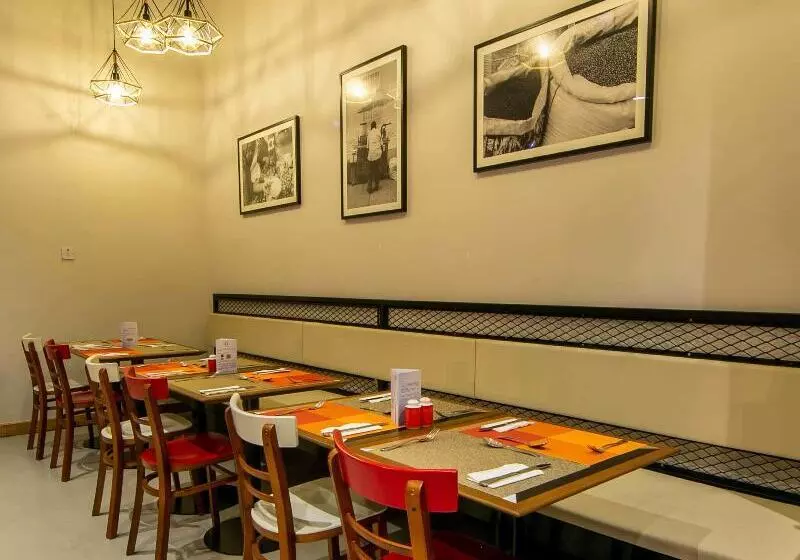 هتل Ibis Al Barsha