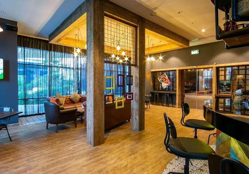 هتل Ibis Al Barsha