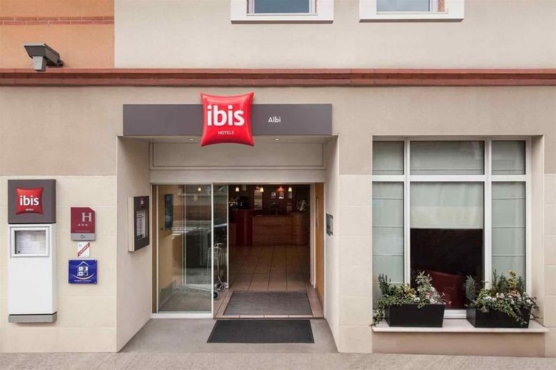 בית מלון כפרי Ibis Albi