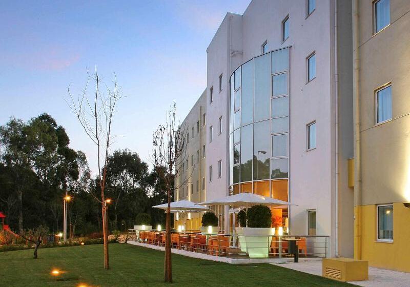 ホテル Ibis Lisboa Alfragide