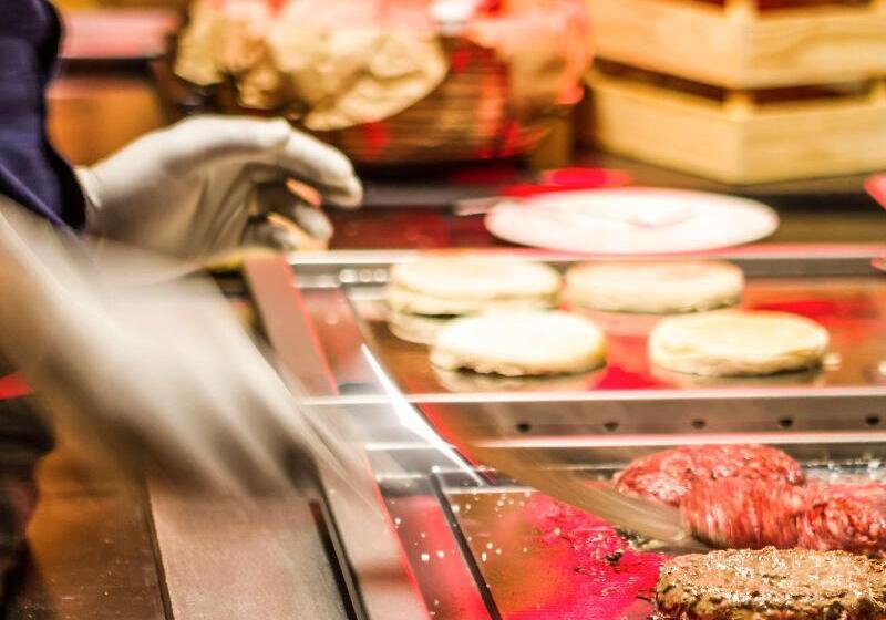 ホテル Ibis Lisboa Alfragide