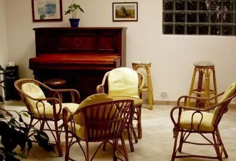 Отель Il Nespolo