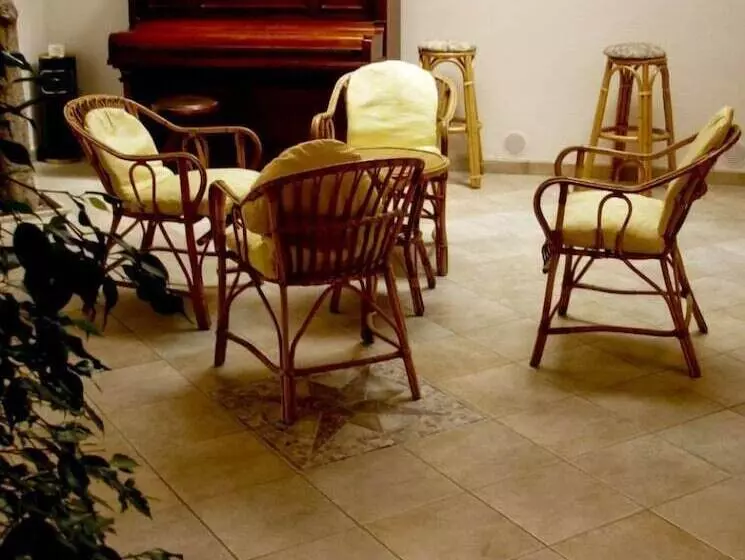 Отель Il Nespolo