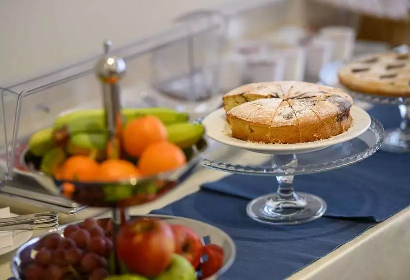 ホテル Albergo La Collina