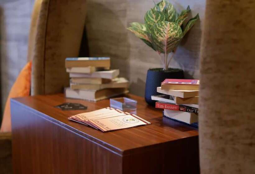 酒店 On 8 Sukhumvit Nana Bangkok By Compass Hospitality