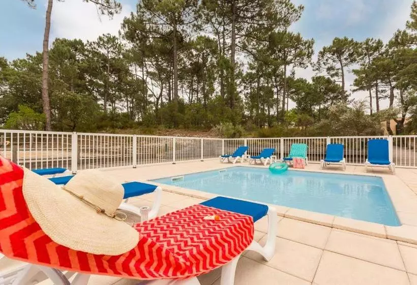 호텔 Pierre & Vacances Résidence Les Grands Pins