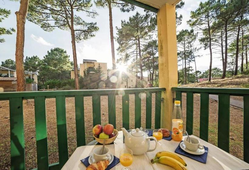 Отель Pierre & Vacances Résidence Les Grands Pins