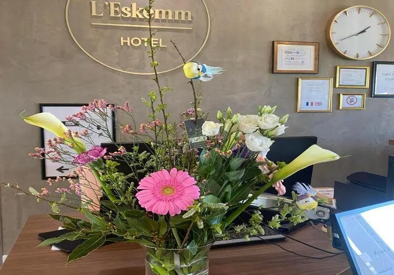 ホテル Restaurant L Eskemm St Brieuctregueux