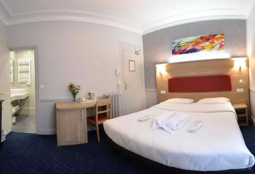 ホテル Ribera Eiffel