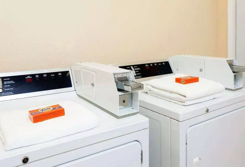 酒店 Travelodge By Wyndham El Cajon