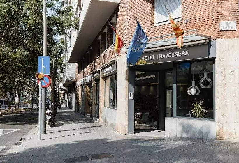 Отель Travessera