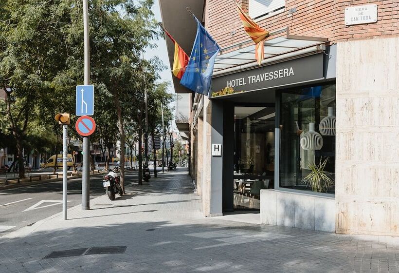 هتل Travessera
