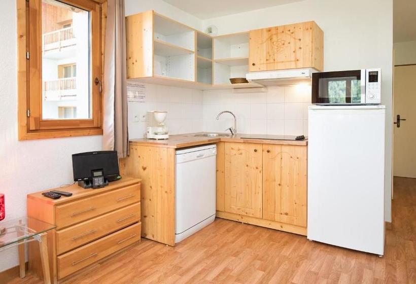 Le Hameau D Orelle Spa & Piscine Appartments E