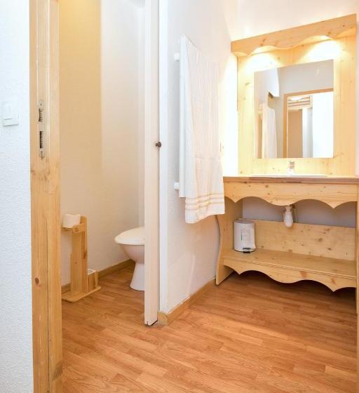 Le Hameau D Orelle Spa & Piscine Appartments E